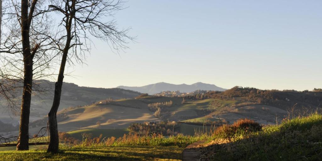 Gasthaus Il Casale Del Duca Urbino Exterior foto